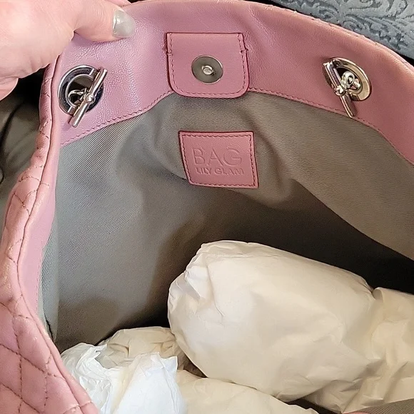 Dolce & Gabbana Quilted Leather Chain Bag - Picture 8 of 13